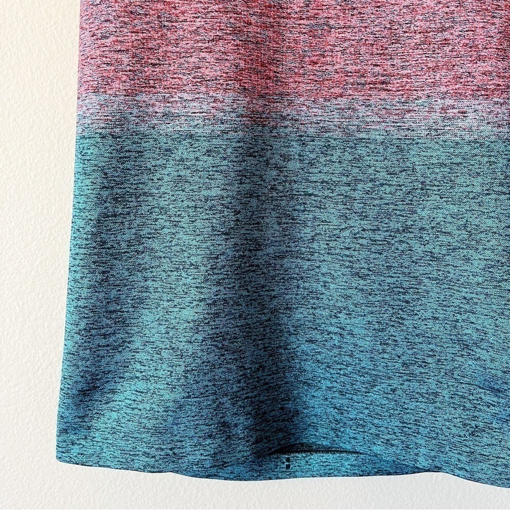 Athleta NWT Relay Tank Top Gradient Ombré Multi Blue/Red Size XS - Picture 5 of 8
